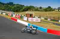 Vintage-motorcycle-club;eventdigitalimages;mallory-park;mallory-park-trackday-photographs;no-limits-trackdays;peter-wileman-photography;trackday-digital-images;trackday-photos;vmcc-festival-1000-bikes-photographs